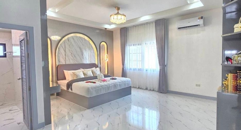 À vendre 5 chambres maison à East Pattaya, Pattaya