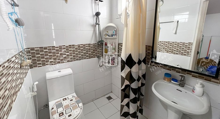 À vendre 4 chambres maison de ville à Mueang Nonthaburi, Nonthaburi