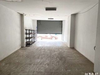 À vendre 1 chambre local commercial à Nong Han, Udon Thani