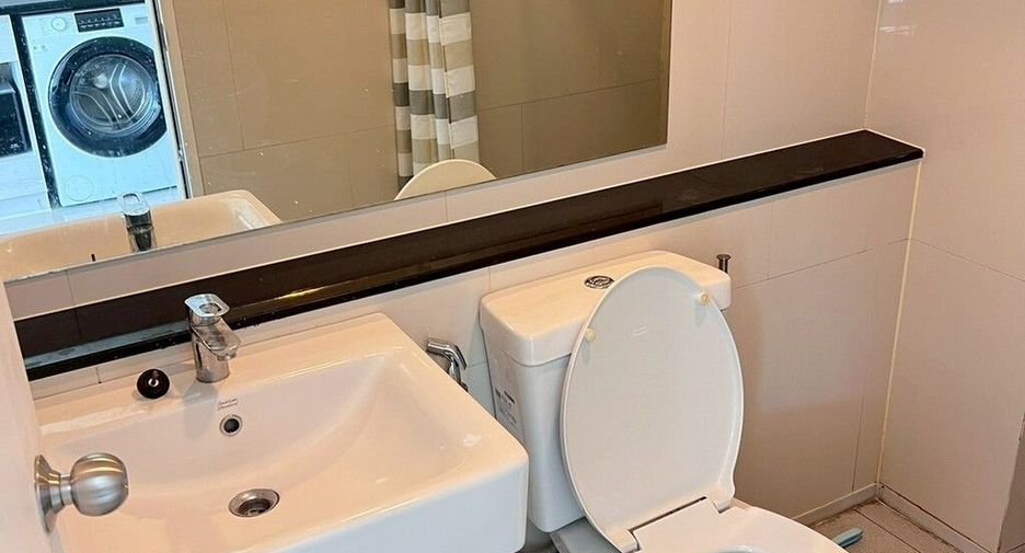 À louer 1 chambre condo à Mueang Samut Prakan, Samut Prakan
