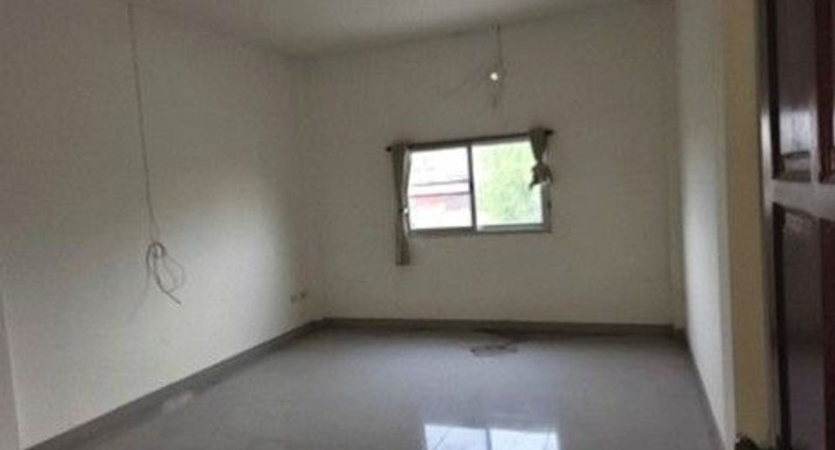 À vendre 1 chambre local commercial à Nong Han, Udon Thani
