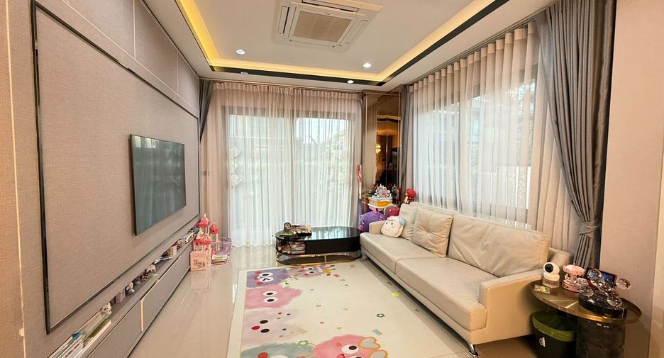 For sale 4 ベッドルーム house in East Pattaya, Pattaya