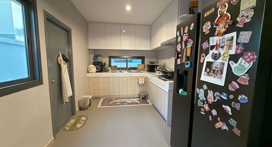 For sale 4 ベッドルーム house in East Pattaya, Pattaya