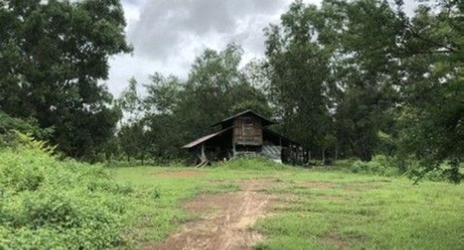 Продажа Участок в Mueang Amnat Charoen, Амнатчарен