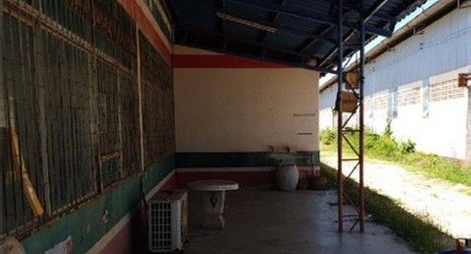 Lagerhaus zum Kauf mit 1 Zimmer in Mueang Amnat Charoen, Amnat Charoen