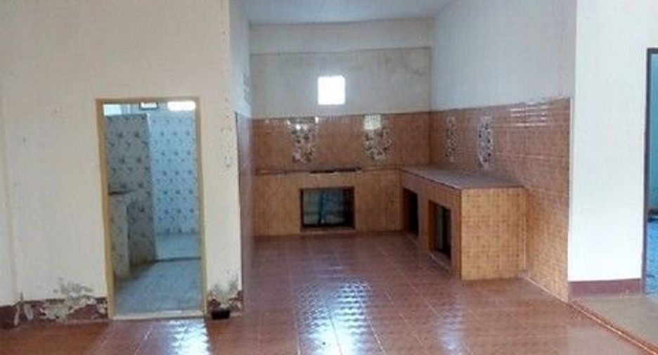 Lagerhaus zum Kauf mit 1 Zimmer in Mueang Amnat Charoen, Amnat Charoen