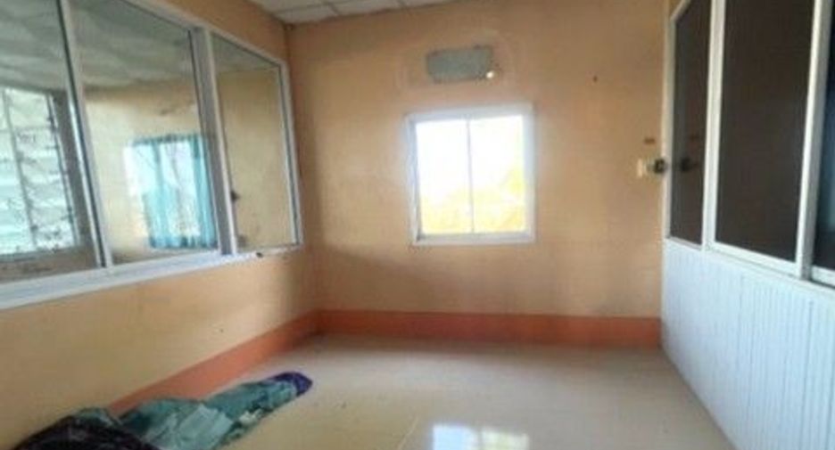 Lagerhaus zum Kauf mit 1 Zimmer in Mueang Amnat Charoen, Amnat Charoen