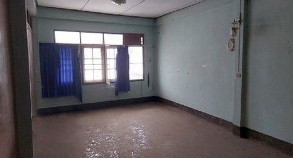 Gewerbefläche zum Kauf mit 1 Zimmer in Mueang Amnat Charoen, Amnat Charoen