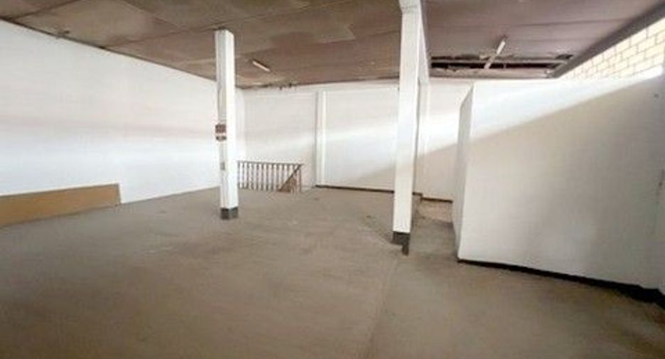 Gewerbefläche zum Kauf mit 1 Zimmer in Mueang Amnat Charoen, Amnat Charoen