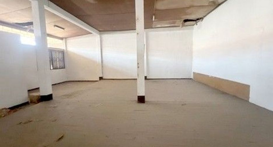 Gewerbefläche zum Kauf mit 1 Zimmer in Mueang Amnat Charoen, Amnat Charoen