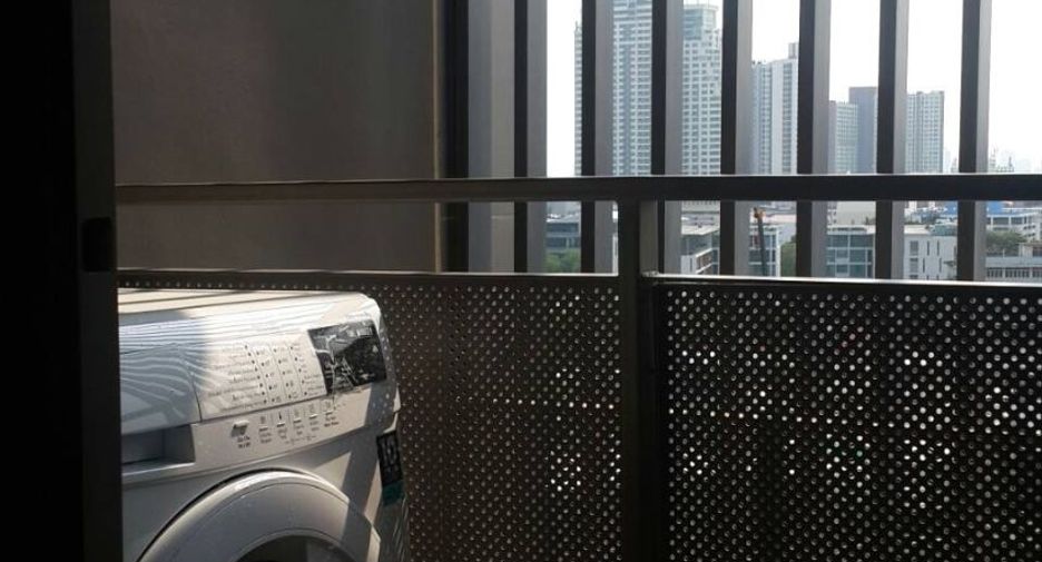 For rent 1 bed condo in Khlong Toei, Bangkok