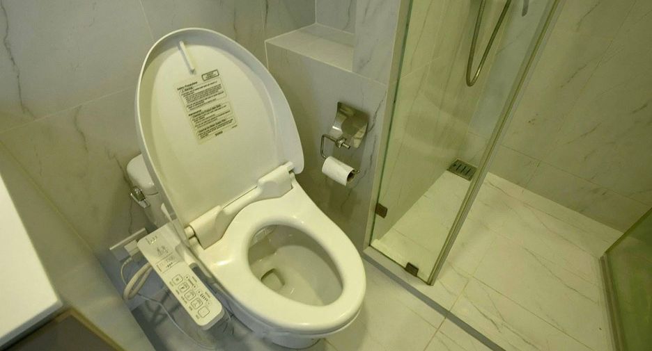 For rent 1 bed condo in Ratchathewi, Bangkok