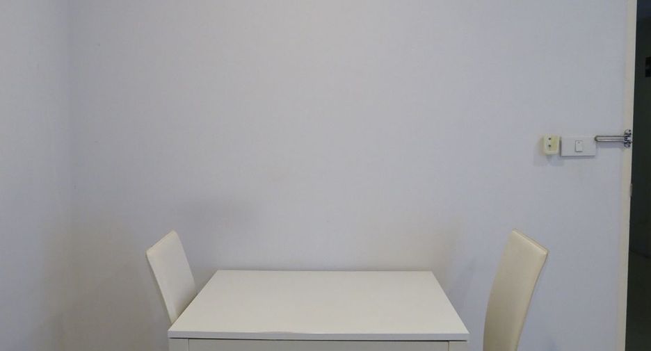 For rent 1 bed condo in Phra Khanong, Bangkok