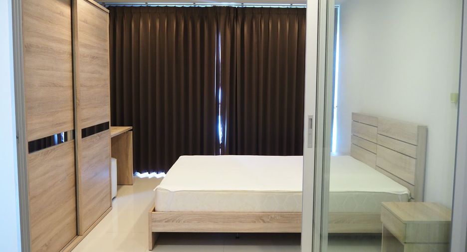 For rent 1 bed condo in Phra Khanong, Bangkok