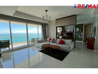 For rent 3 bedrooms condo in Bang Lamung, Chonburi