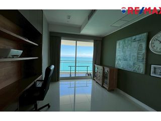 For rent 3 bedrooms condo in Bang Lamung, Chonburi