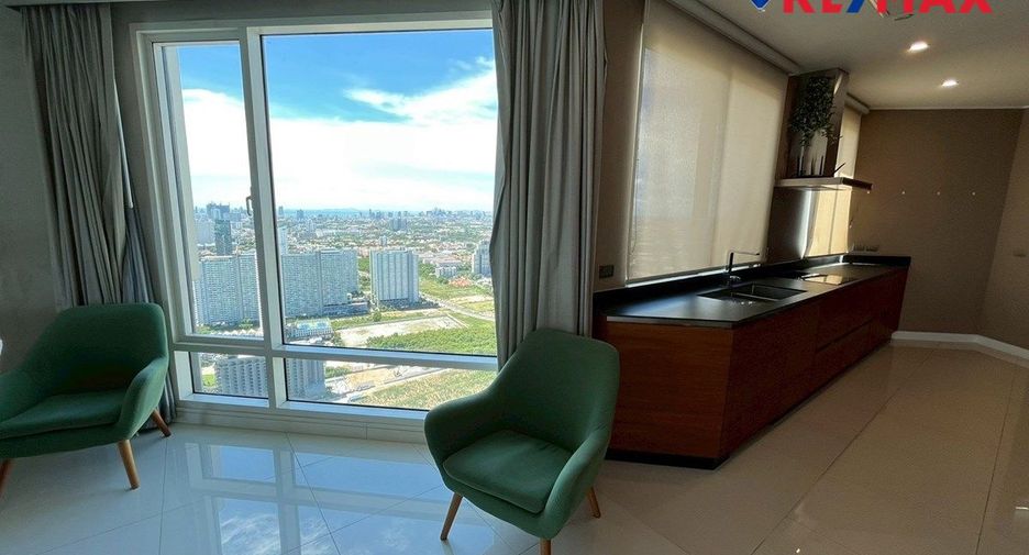 For rent 3 bedrooms condo in Jomtien, Pattaya