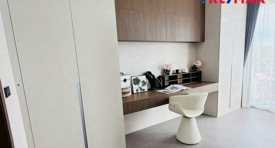Casa en venta de 4 habitaciones en East Pattaya, Pattaya