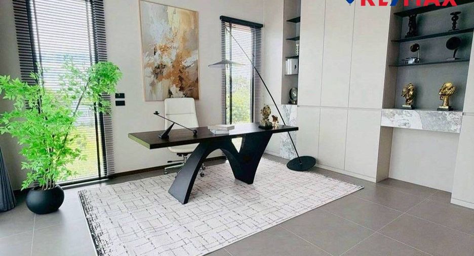 Casa en venta de 4 habitaciones en East Pattaya, Pattaya