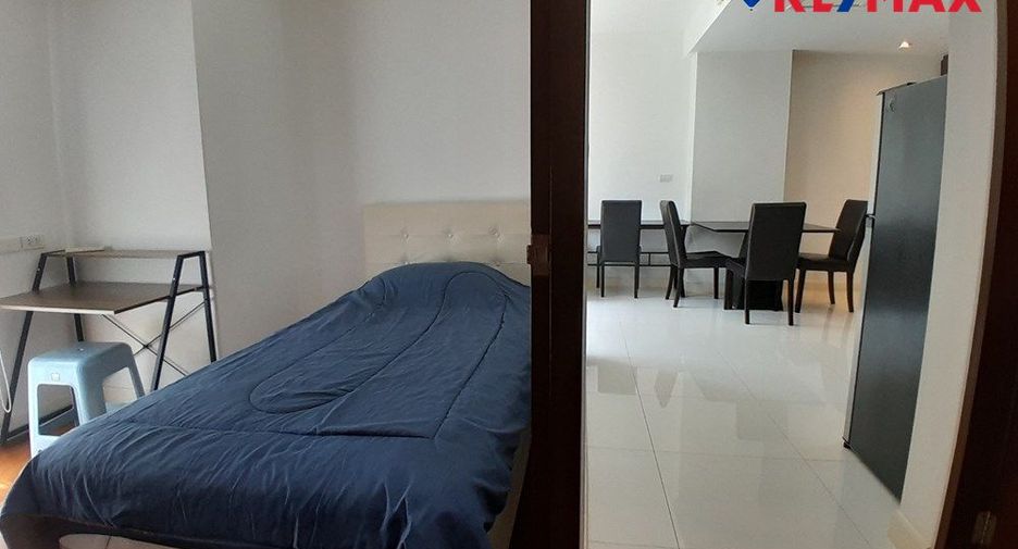 Condo en alquiler de 2 habitaciones en Pratumnak, Pattaya