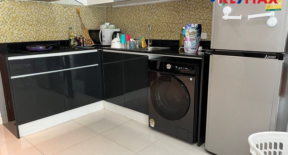 Condo en alquiler de 2 habitaciones en Pratumnak, Pattaya