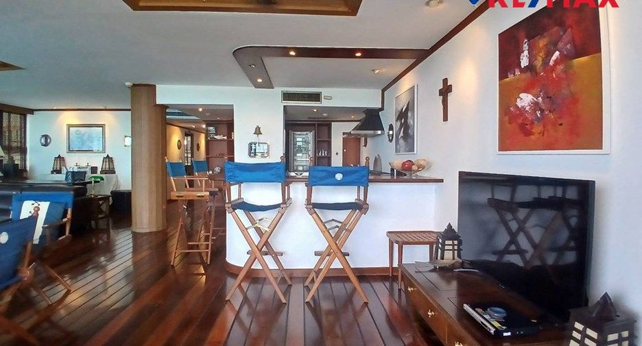 For sale 2 bedrooms condo in North Pattaya, Pattaya