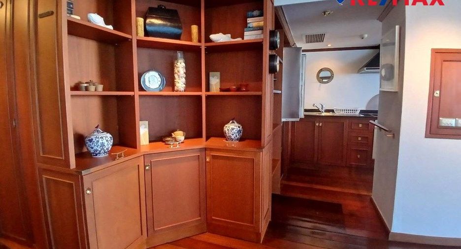 For sale 2 bedrooms condo in North Pattaya, Pattaya