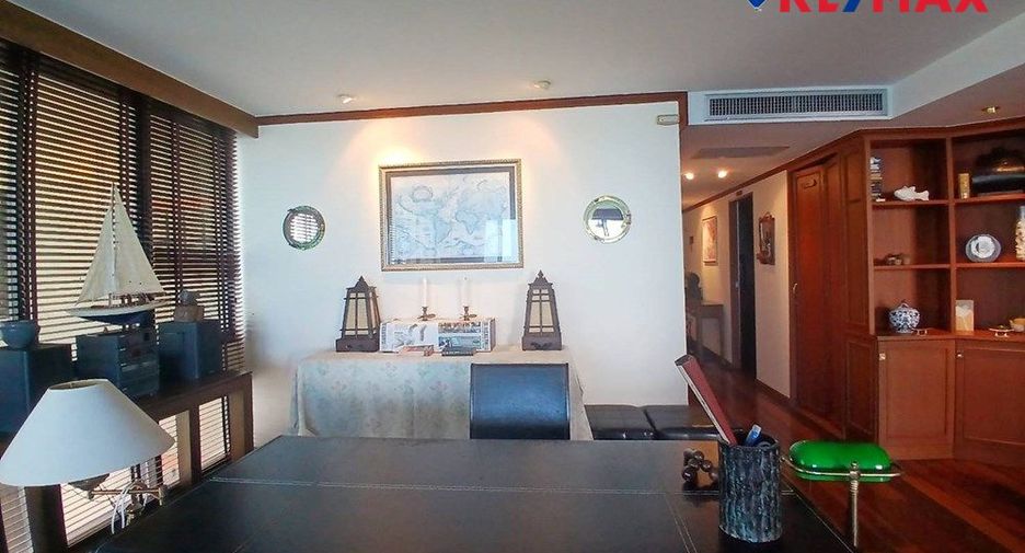 For sale 2 bedrooms condo in North Pattaya, Pattaya