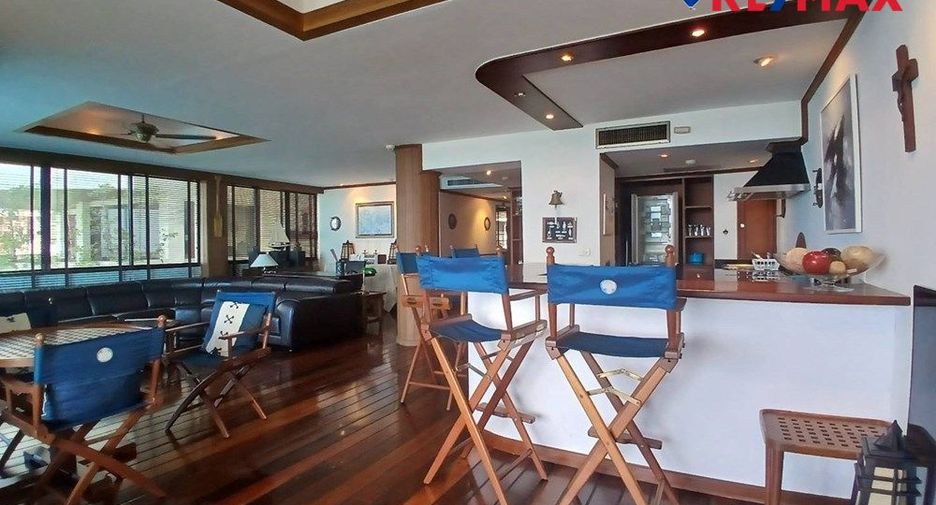 For sale 2 bedrooms condo in North Pattaya, Pattaya