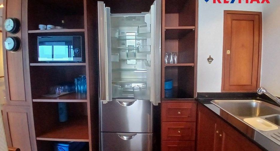For sale 2 bedrooms condo in North Pattaya, Pattaya