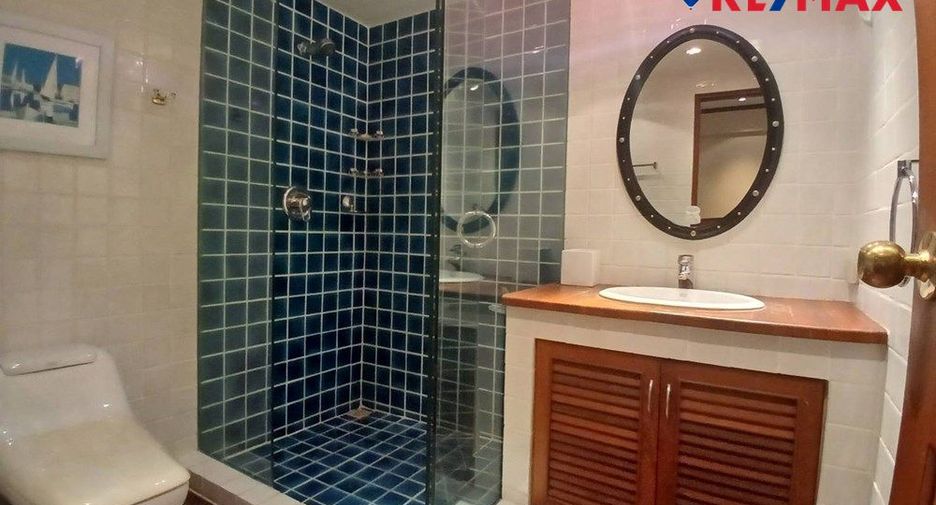For sale 2 bedrooms condo in North Pattaya, Pattaya