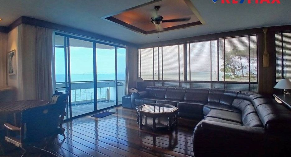 For sale 2 bedrooms condo in North Pattaya, Pattaya