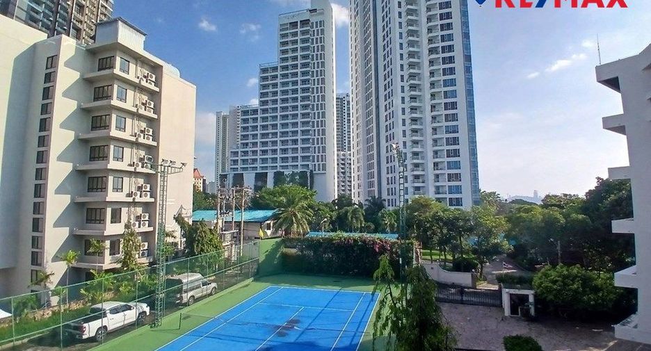 For sale 2 bedrooms condo in North Pattaya, Pattaya