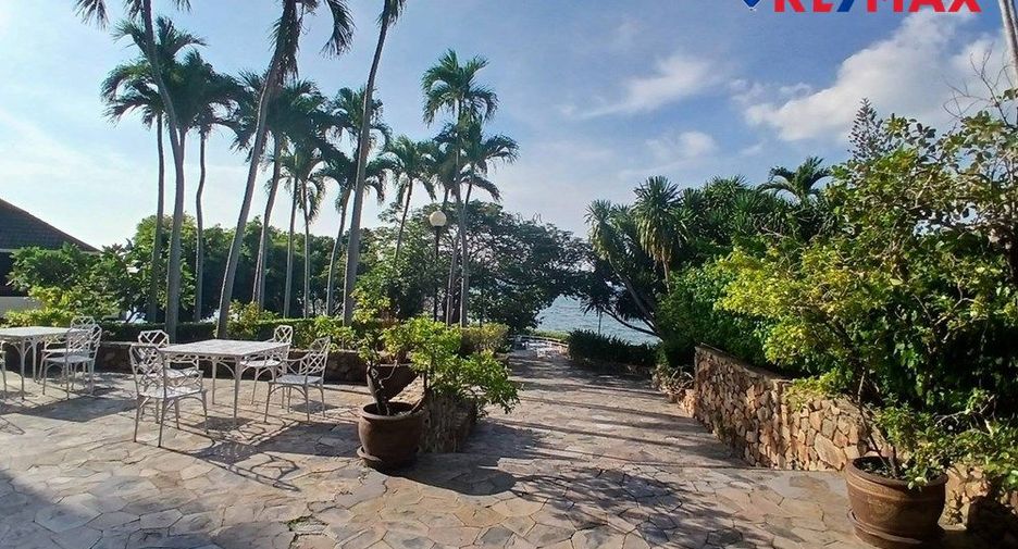 For sale 2 bedrooms condo in North Pattaya, Pattaya