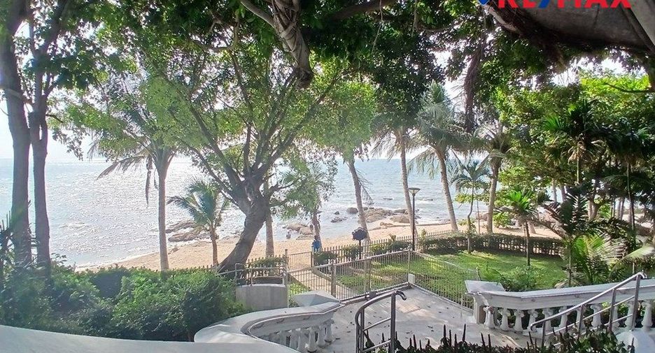 For sale 2 bedrooms condo in North Pattaya, Pattaya