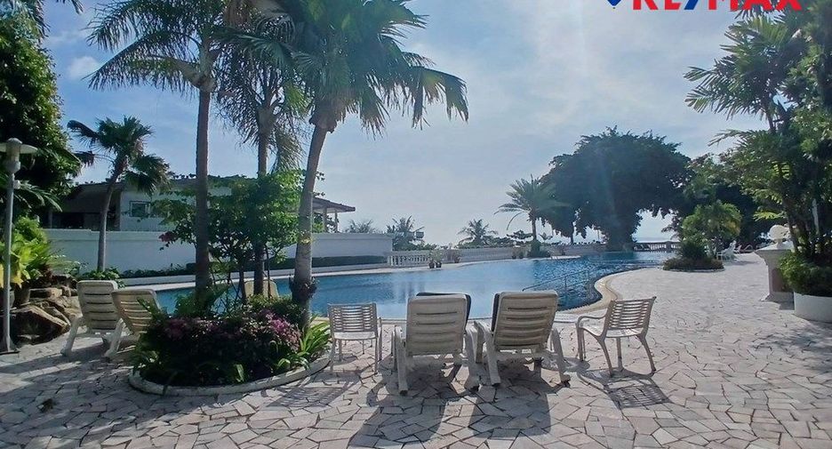 For sale 2 bedrooms condo in North Pattaya, Pattaya