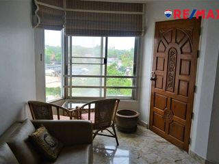 For sale 1 bed condo in Na Jomtien, Pattaya