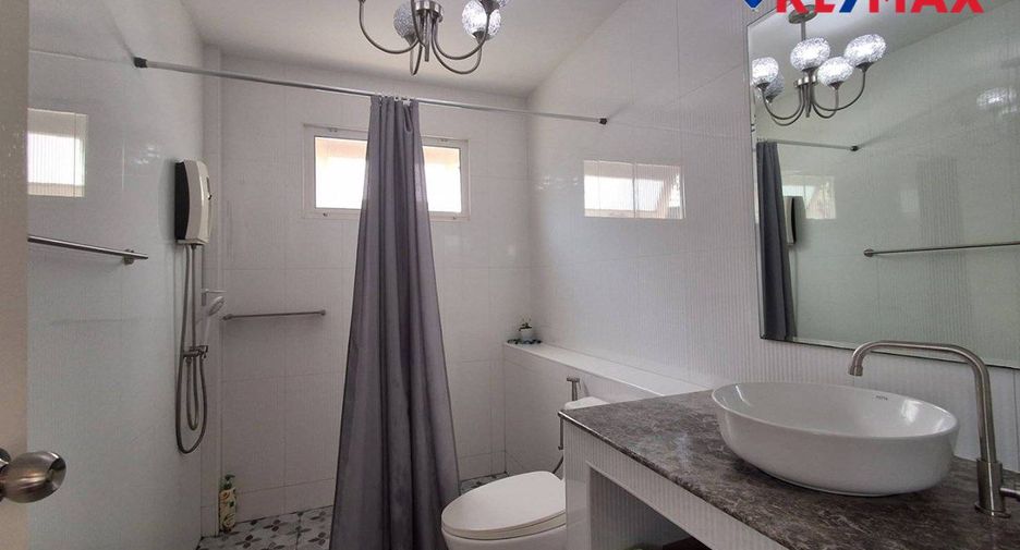 For sale 2 ベッドルーム house in East Pattaya, Pattaya