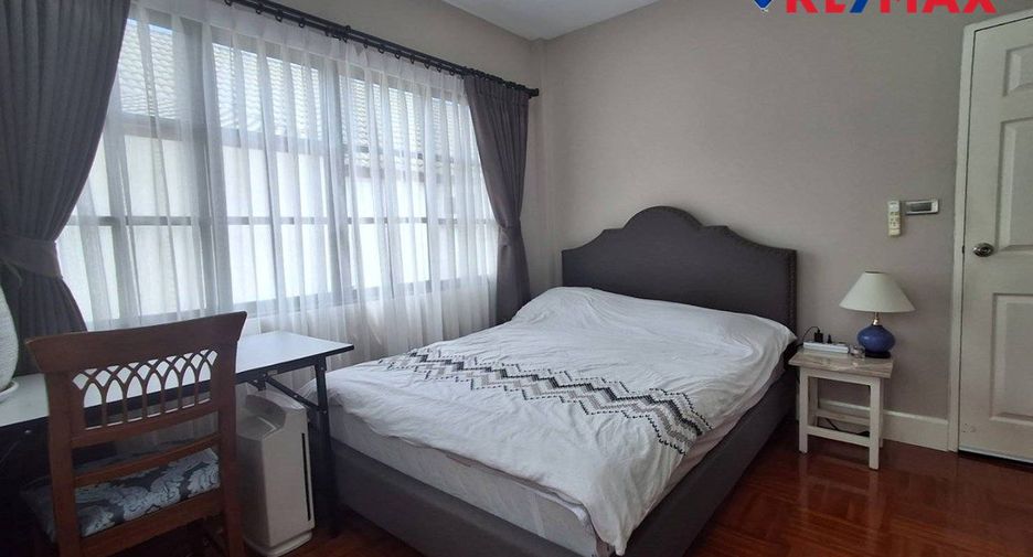 For sale 2 ベッドルーム house in East Pattaya, Pattaya