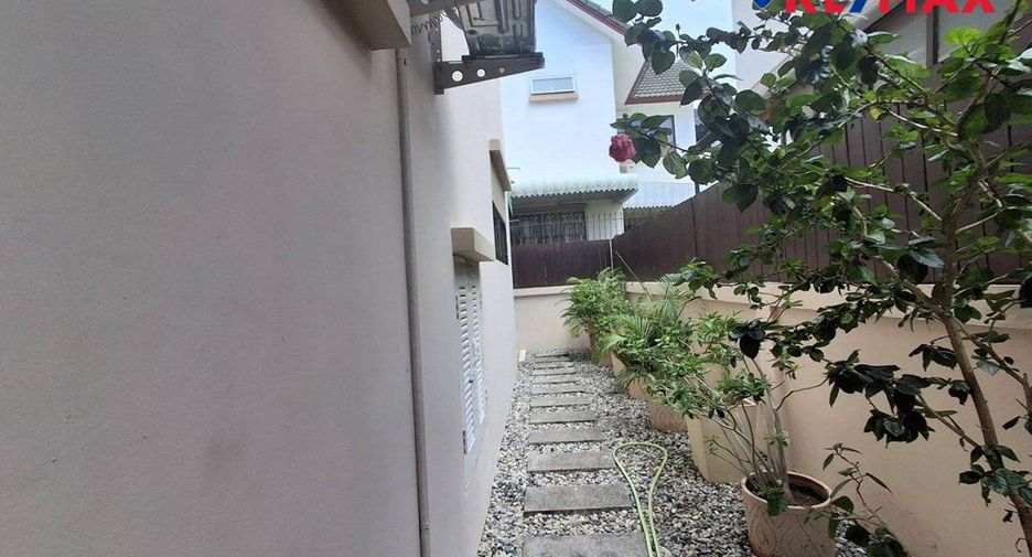 For sale 2 ベッドルーム house in East Pattaya, Pattaya