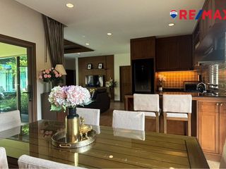 Casa en venta de 4 habitaciones en Bang Lamung, Chonburi