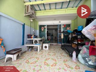 À vendre 3 chambres maison de ville à Bang Sao Thong, Samut Prakan