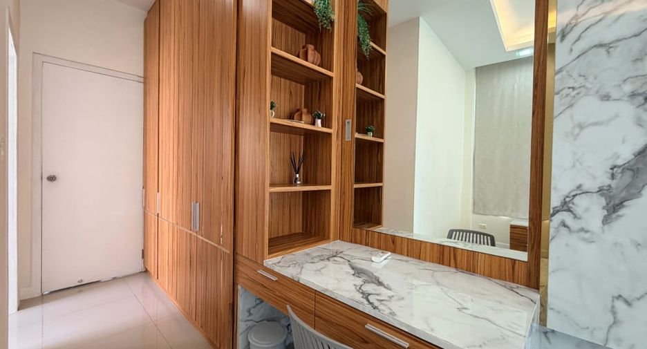 For rent 3 bedrooms villa in East Pattaya, Pattaya