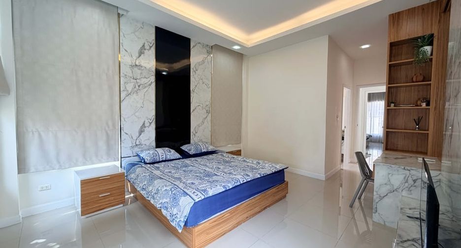 For rent 3 bedrooms villa in East Pattaya, Pattaya
