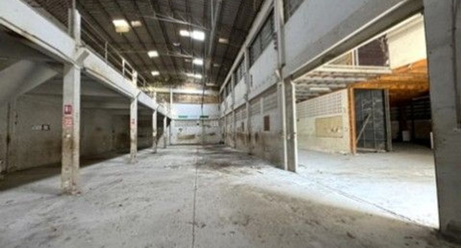 Продажа 1 кровать склад в Pak Tho, Ратбури