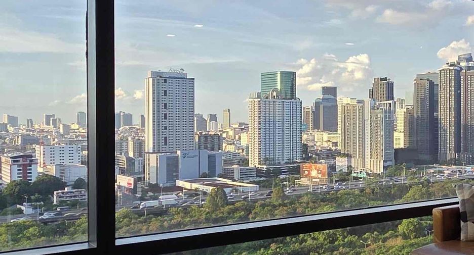 Condo en alquiler de 2 habitaciones en Watthana, Bangkok
