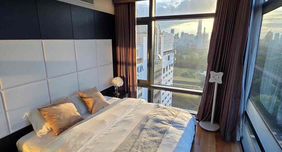 Condo en alquiler de 2 habitaciones en Watthana, Bangkok