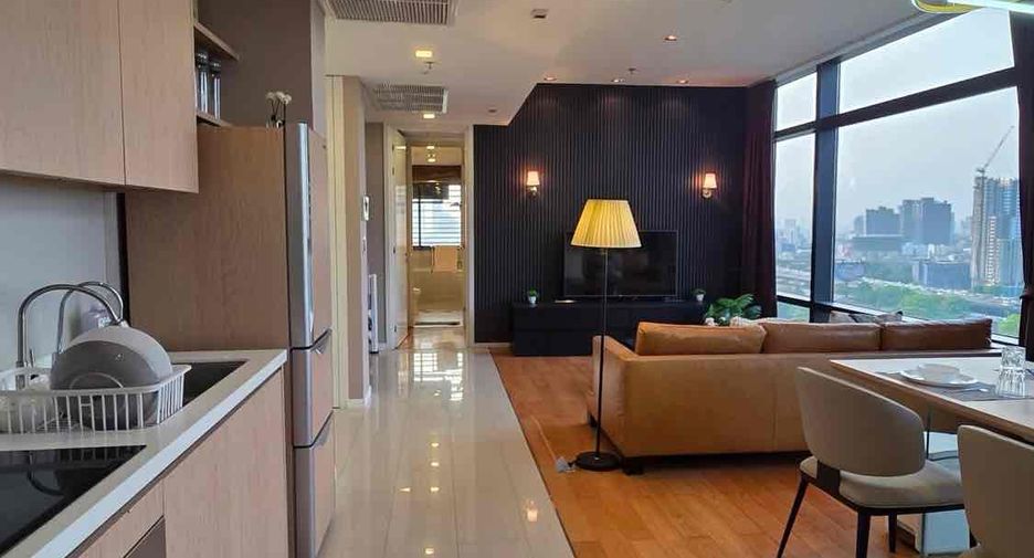 Condo en alquiler de 2 habitaciones en Watthana, Bangkok