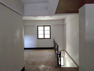 ขาย 1 เตียง พื้นที่ค้าปลีก ใน ปากท่อ, ราชบุรี