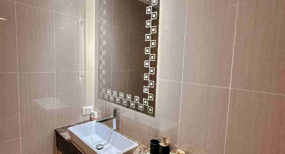 For sale 2 ベッドルーム condo in North Pattaya, Pattaya